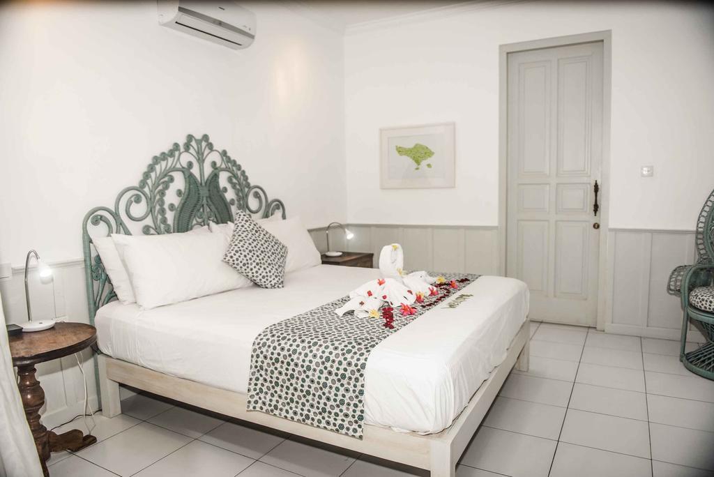 Hideaways Seminyak Villa Exterior foto